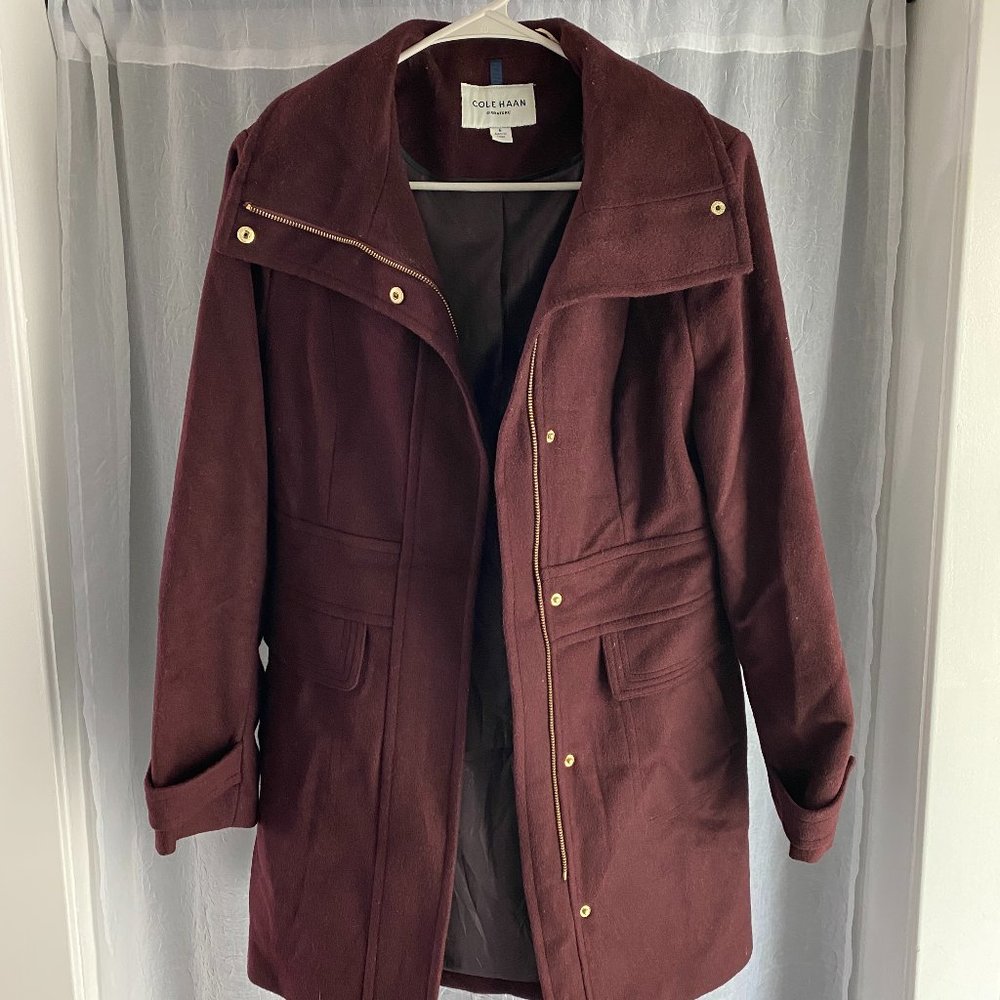 Cole Haan Women's size 8 burgundy peacoat
